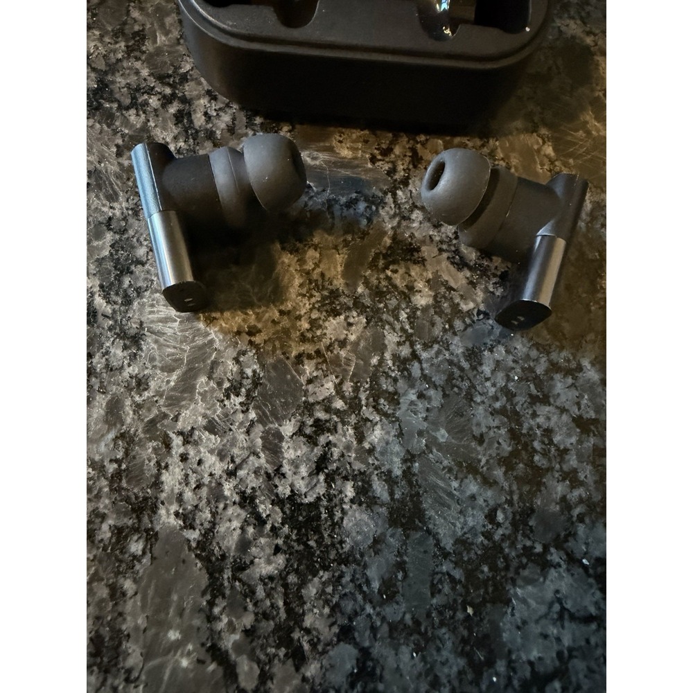 Status Between 3ANC Onyx True Active Noise Cancelling Wireless Earbuds - Black